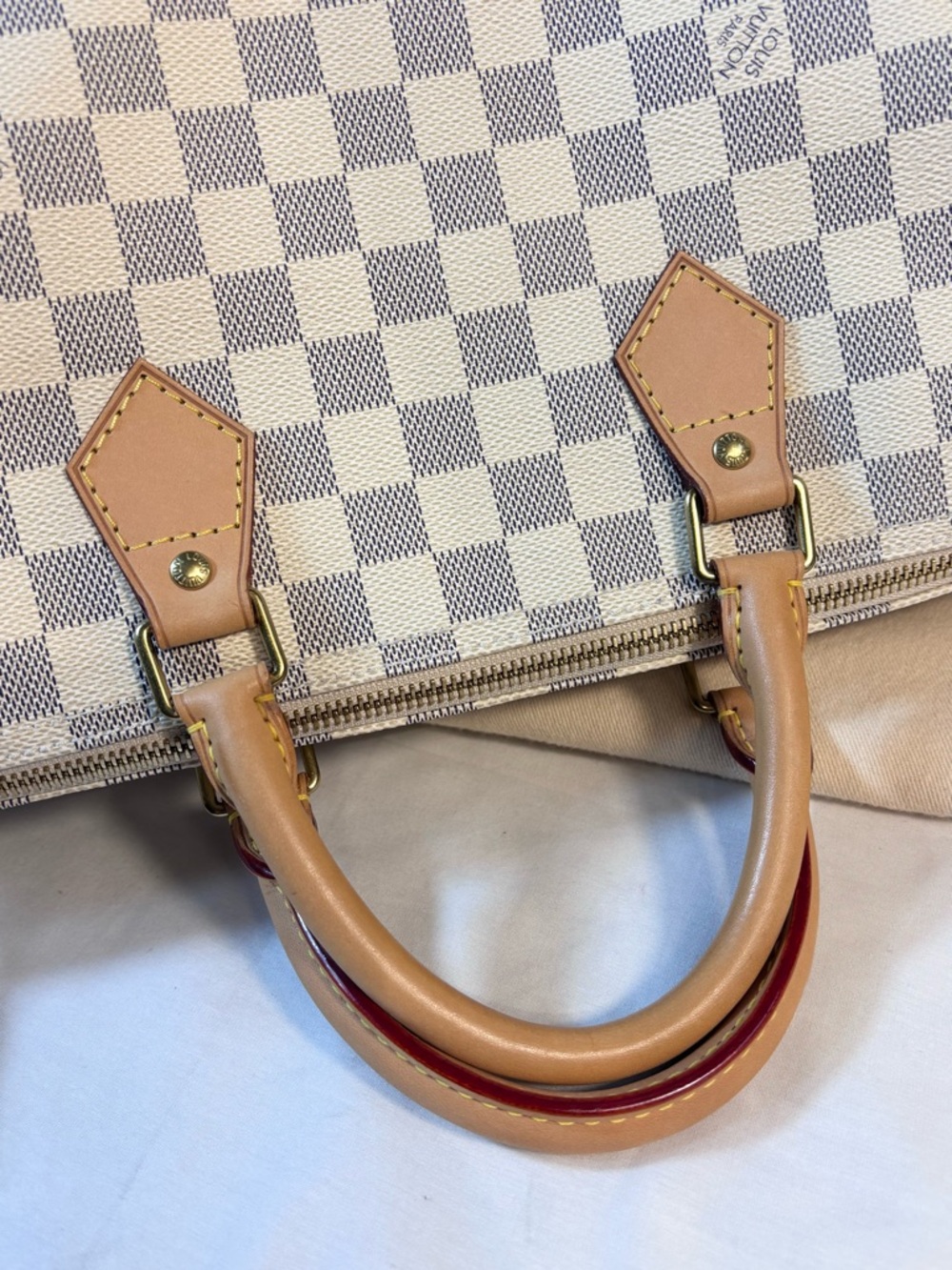 Stunning Louis Vuitton Speedy 35 Azur - Picture 9 of 16